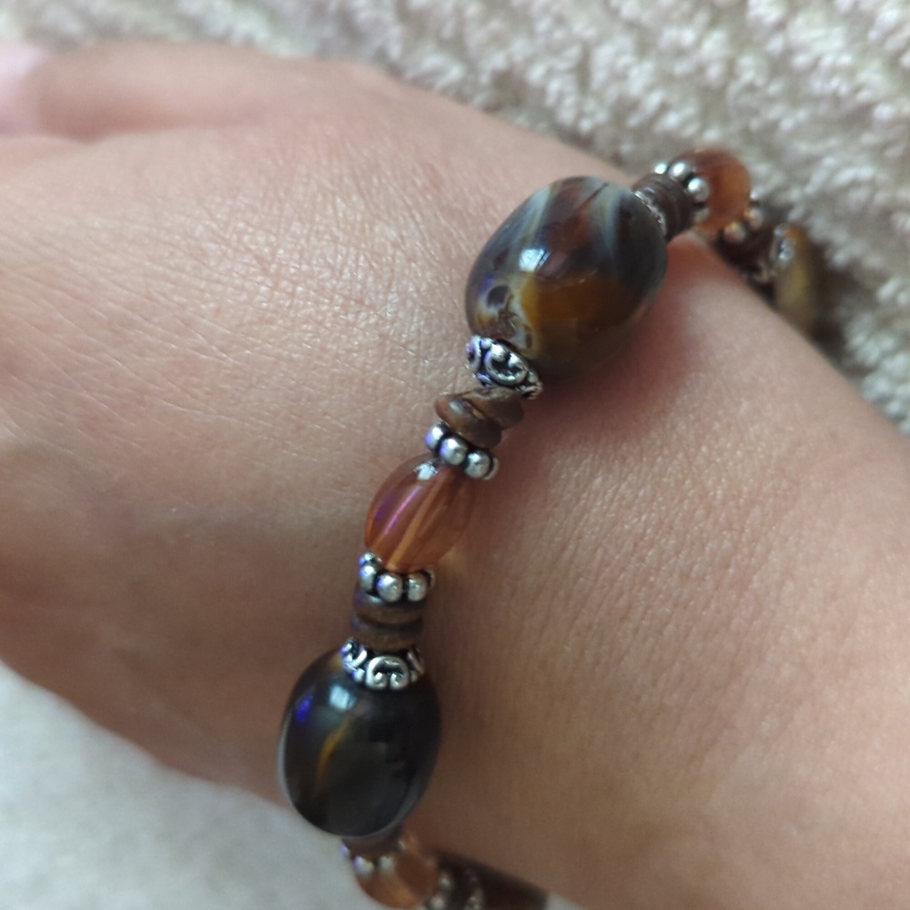 ~ Bracelet - Picture 2 of 4